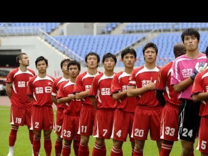 徐根宝带领武磊赴北京为年维泗祝寿