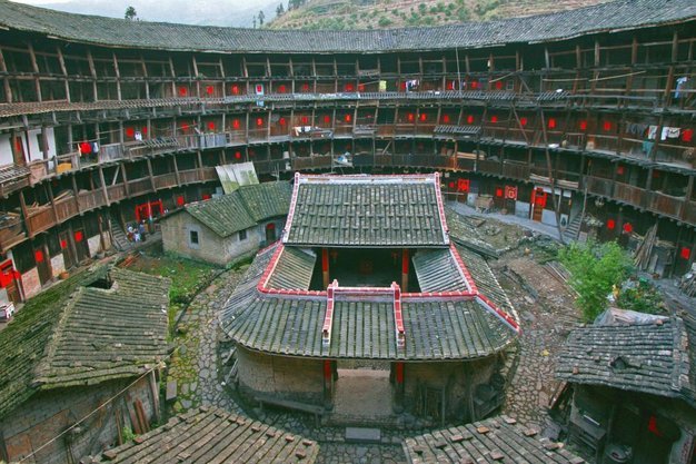 诺坎普将建1457平纪念堂设2.6万龛位，提供球迷骨灰安置服务