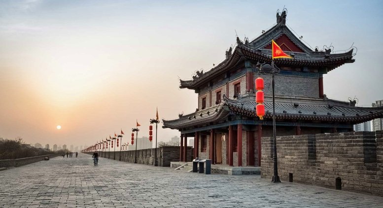 赫尔城400万欧引进萨尔茨堡红牛中场古尔纳103