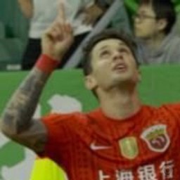 莱昂纳多PK张玉宁，杨希王刚出战
